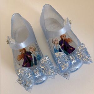 Frozen Mini Melissa shoes Sz 6t